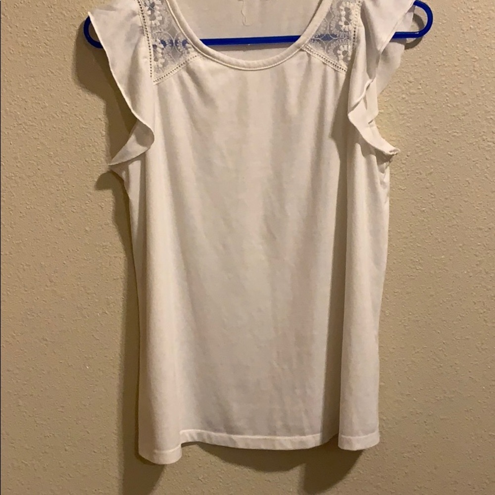 White dress up tee.